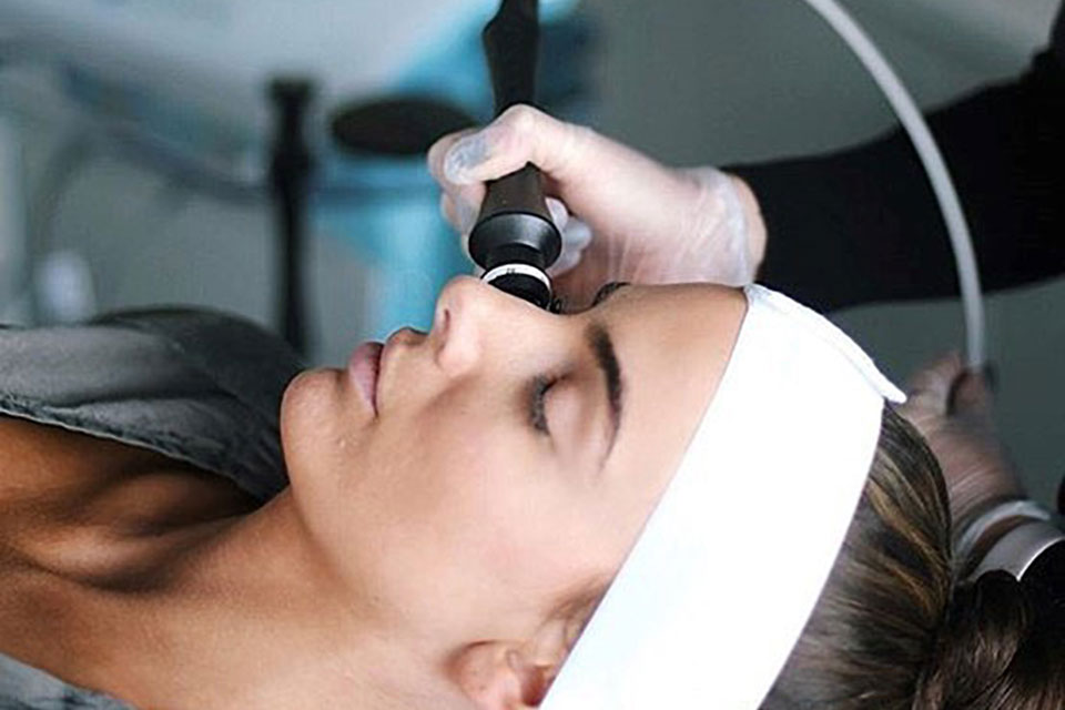 NuEra Skin Tighening at Avé Aesthetics in Queens NY